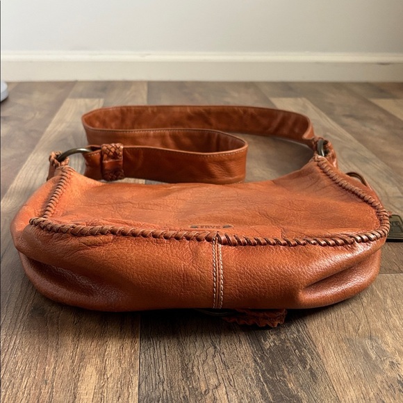 FRYE Cognac Leather Crossbody Saddle Bag Braided Boho Chic Western Inspired - Picture 9 of 16
